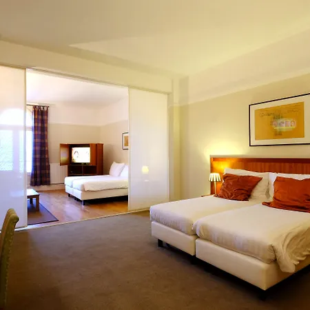 Отель Thermae Palace 4*