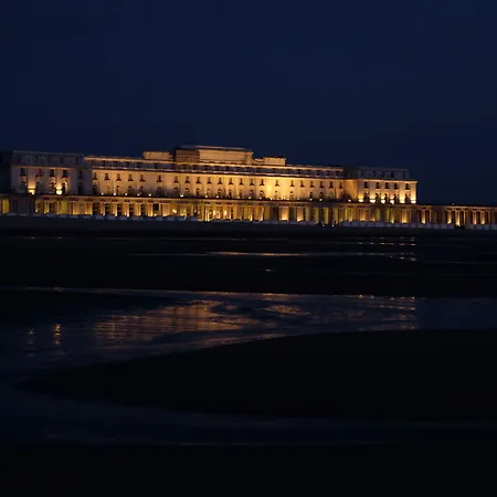 Thermae Palace Остенде