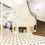 Thermae Palace Hotel