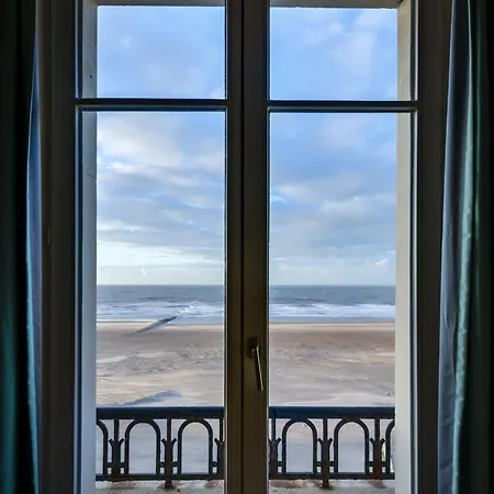 Szálloda Thermae Palace Ostende