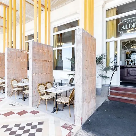 Thermae Palace 4* אוסטנדה