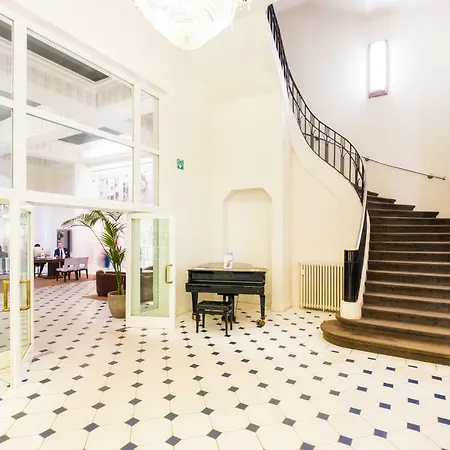 מלון Thermae Palace אוסטנדה